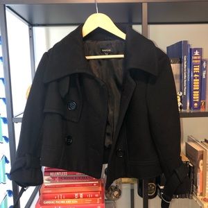 Cropped Bebe black jacket